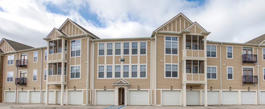 Apartment building in Greenwood